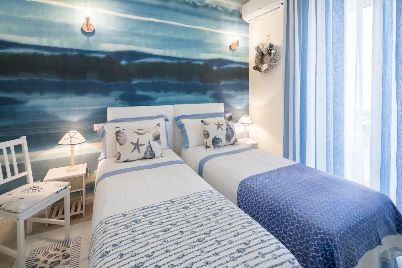 B&B Due Passi Dal Mare Cinquale Exteriör bild